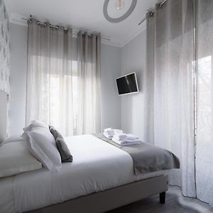 White Caesar Guesthouse